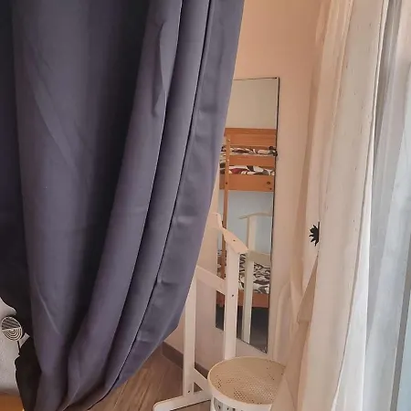 T2 Rénové Avec Piscine, Parking Privé, Proche Et Commerces - Fr-1-607-91 * Agde